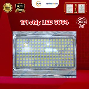 Đèn Pha LED VN 200W 22 Đèn Pha LED VN 200W