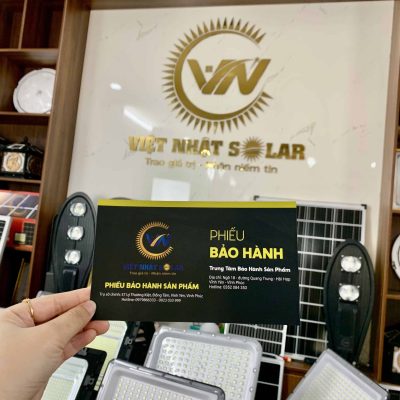 thẻ bảo hành đèn năng lượng mặt trời Việt Nhật Solar mặt ngoài