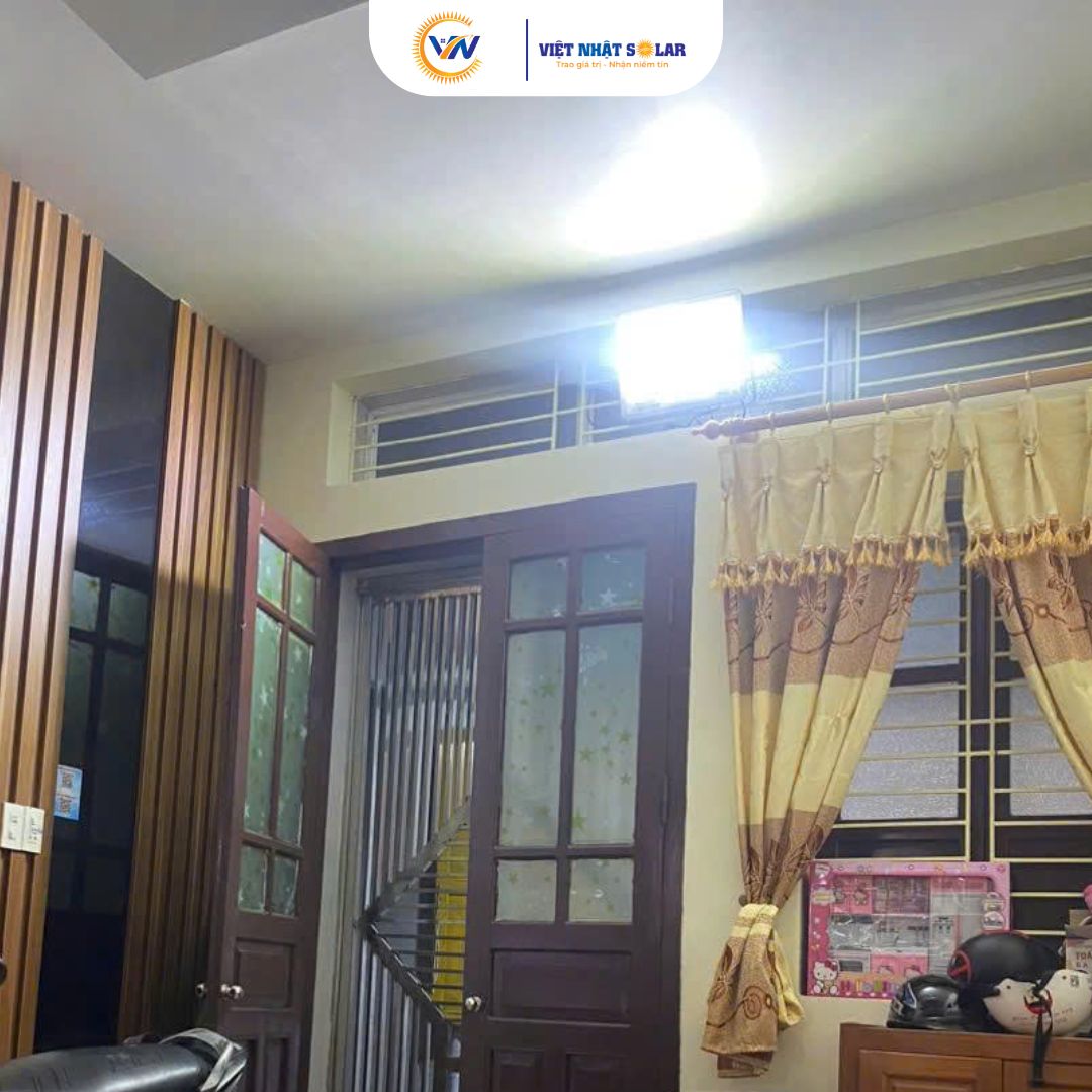 Đèn Năng Lượng Mặt Trời Trong Nhà: Giải Pháp Thắp Sáng "0 Đồng" Sang Trọng, Tiện Nghi Cực Đỉnh 8 Feedback khách hàng Việt Nhật Solar
