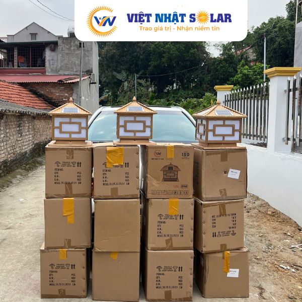 3 Đèn Trụ Cổng Năng Lượng Mặt Trời: Nâng Tầm Đẳng Cấp Không Gian Biệt Thự & Sân Vườn 11 Feedback khách hàng Mua Đèn Trụ Cổng Năng Lượng Mặt Trời