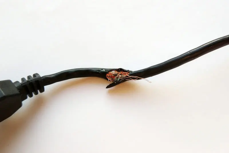 Thắp Sáng Trang Trại, Đường Làng Diện Tích Lớn: Tại Sao Đèn Bàn Chải 1000W Là Lựa Chọn Số 1? 8 chuot can day dien 5.jpg